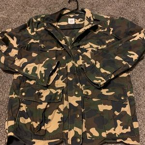 Gap Camo Utility Jacket Size Medium